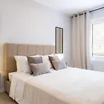 Townhouse Jardines 47 3 Or 4 Bedrooms * Адехе