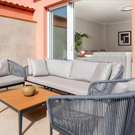 Townhouse Jardines 47 3 Or 4 Bedrooms