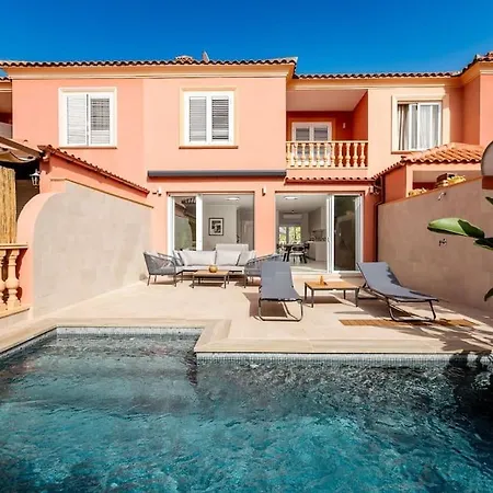 Townhouse Jardines 47 3 Or 4 Bedrooms Villa