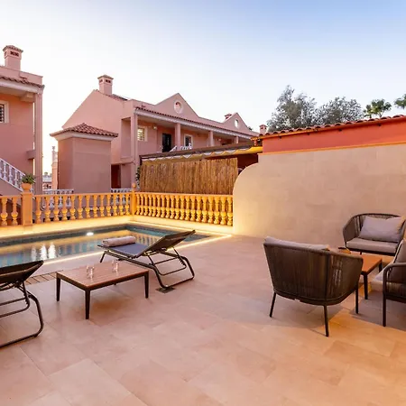 Townhouse Jardines 47 3 Or 4 Bedrooms 빌라 아데제