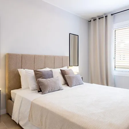 Townhouse Jardines 47 3 Or 4 Bedrooms * 아데제