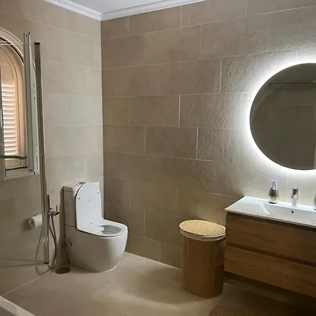 Townhouse Jardines 47 3 Or 4 Bedrooms * 아데제